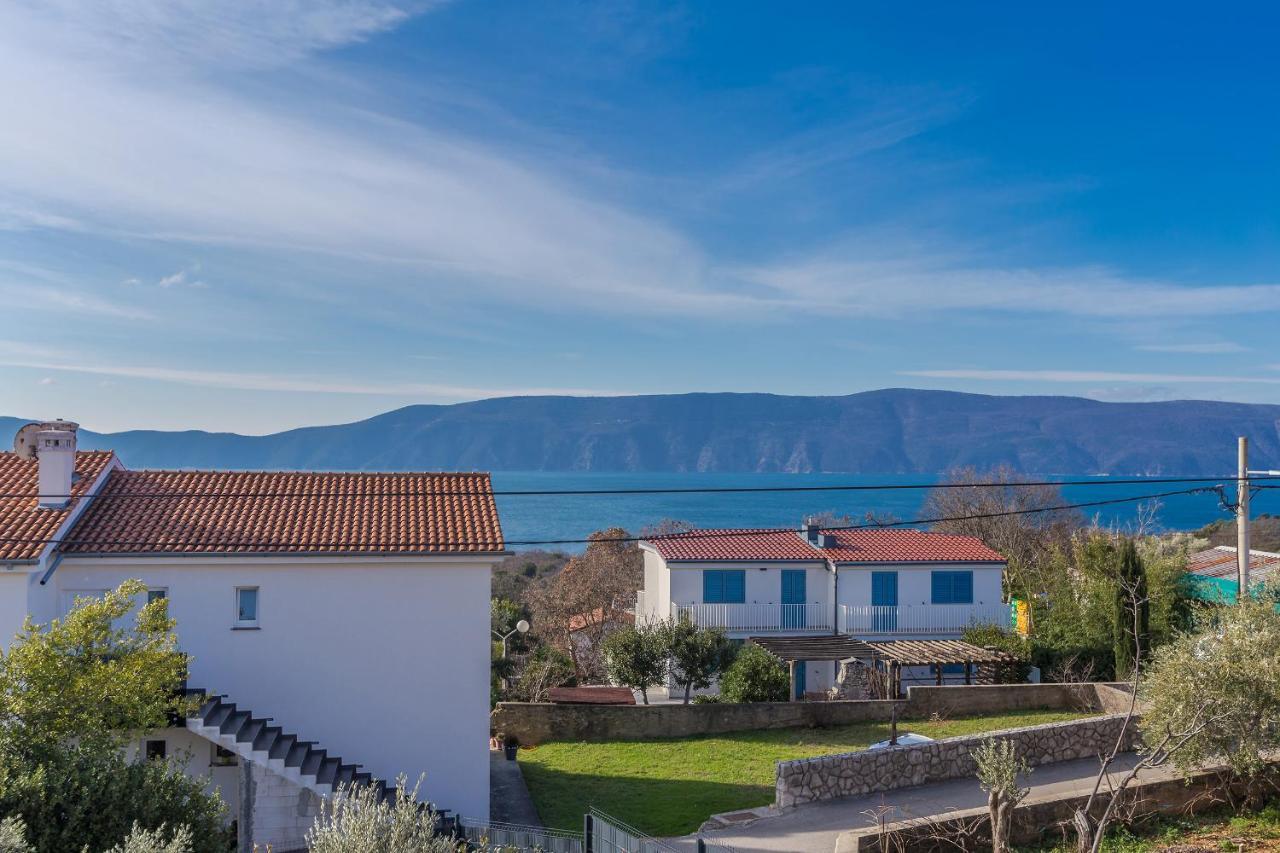 Holiday House Villa Andro Pinezići Eksteriør billede
